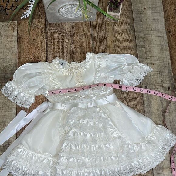 Frilly Girl Vintage Lydia Beautiful Lace Cream ruffle Party dress - Picture 5 of 5